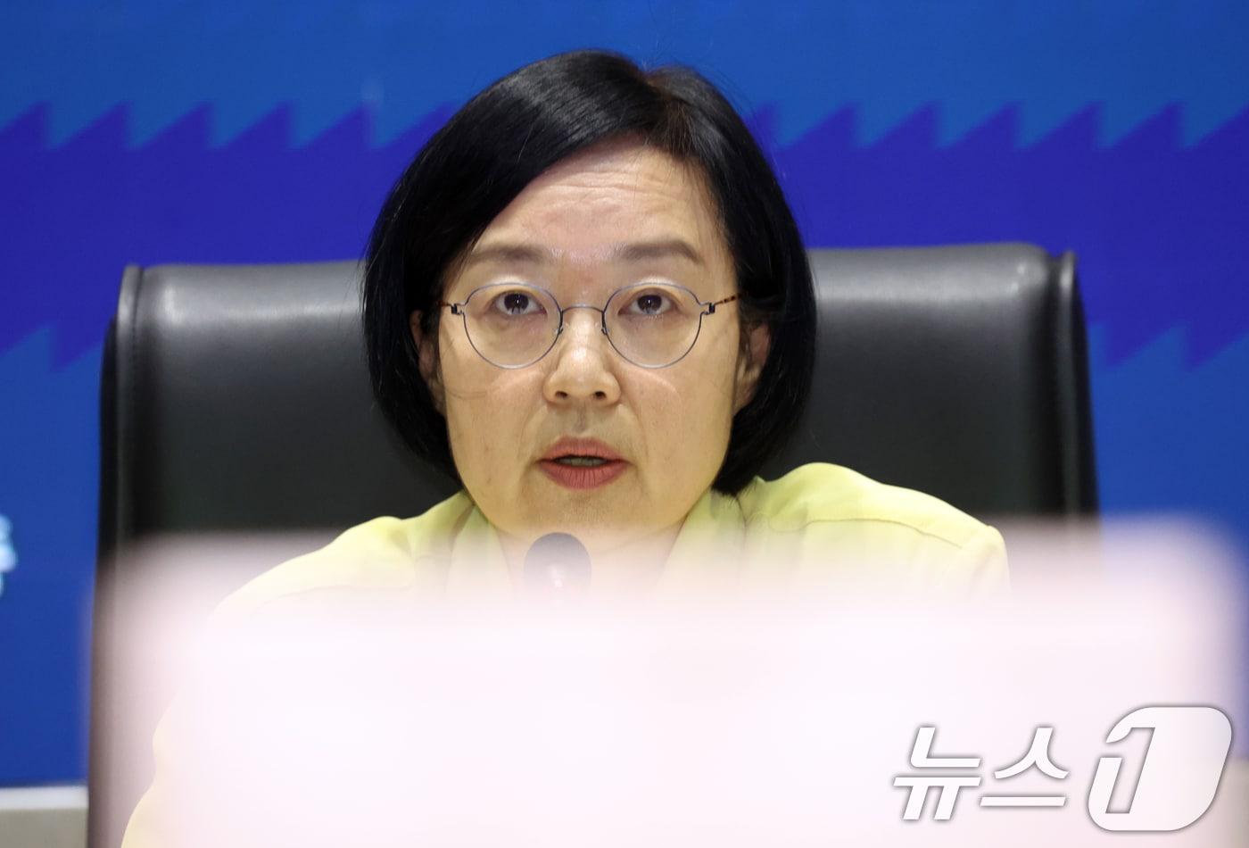 본문 이미지 - 한성숙 국무총리가 31일 오전 서울 종로구 세종대로 정부서출청사에서 열린 폭염·가뭄 대처상황 점검회의에서 모두 발언을 하고 있다. 2026.7.31 ⓒ 뉴스1 김명섭 기자