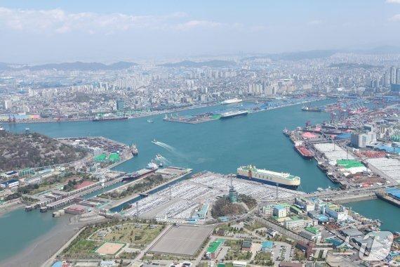 본문 이미지 - 인천 내항 전경 / 뉴스1 ⓒ News1