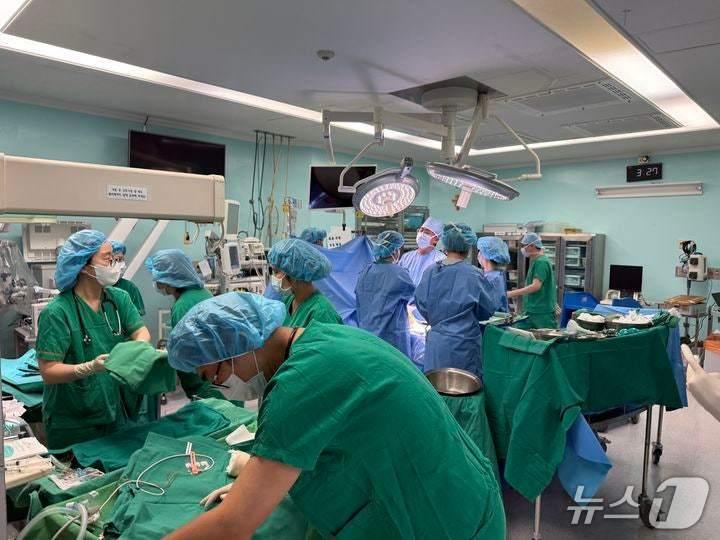 본문 이미지 - 세쌍둥이가 태어날 당시 분만실 (대구가톨릭대병원 제공. 재판매 및 DB 금지)2026.7.6/뉴스1