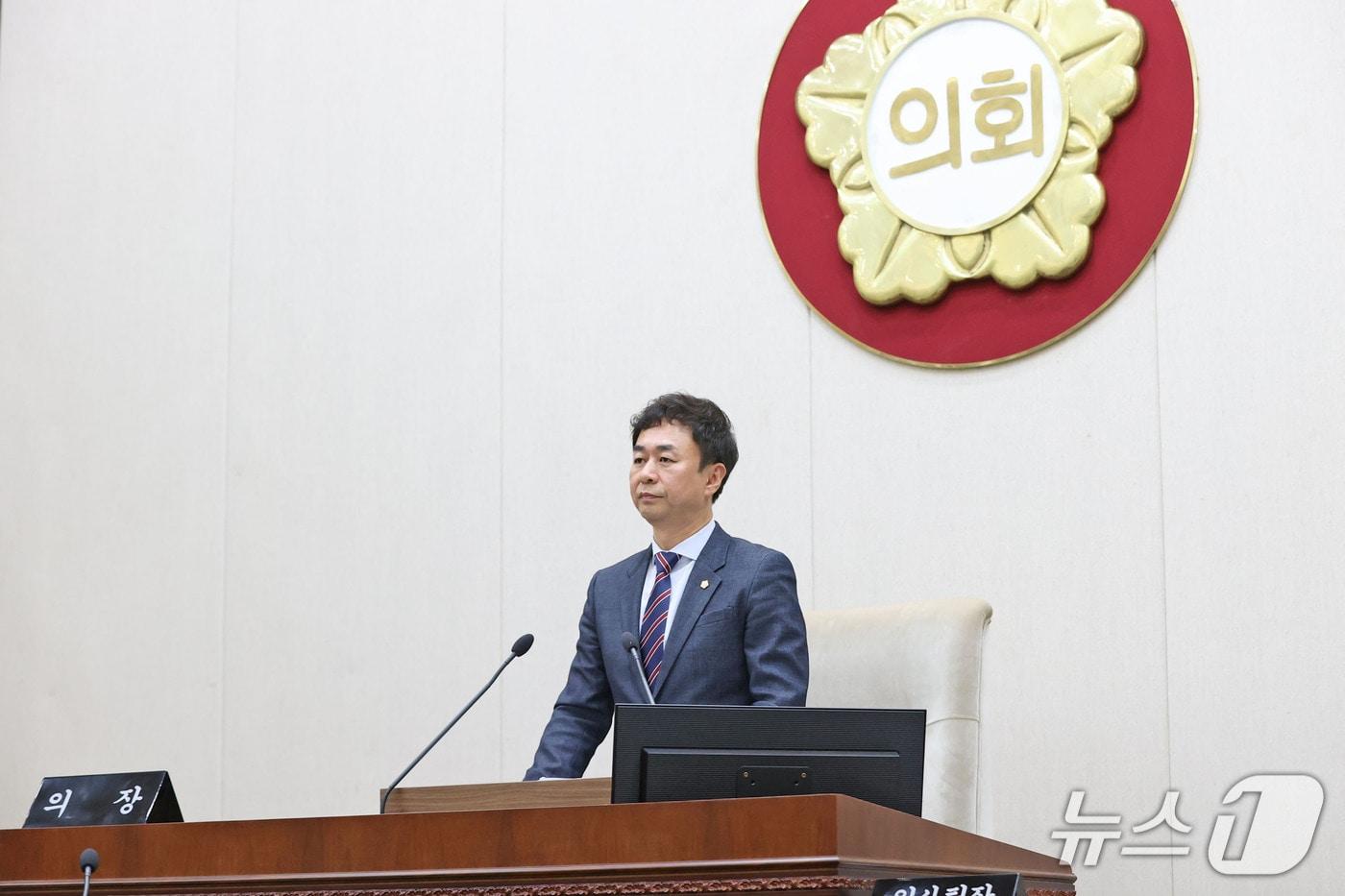 본문 이미지 - 민선 9기 강원 원주시의회가 6일 시의회 본회의장에서 제10대 시의회 출범 후 첫 임시회인 제266회 임시회의 1차 본회의를 열고 있다. (원주시의회 제공. 재판매 및 DB금지) 2026.7.6/뉴스1