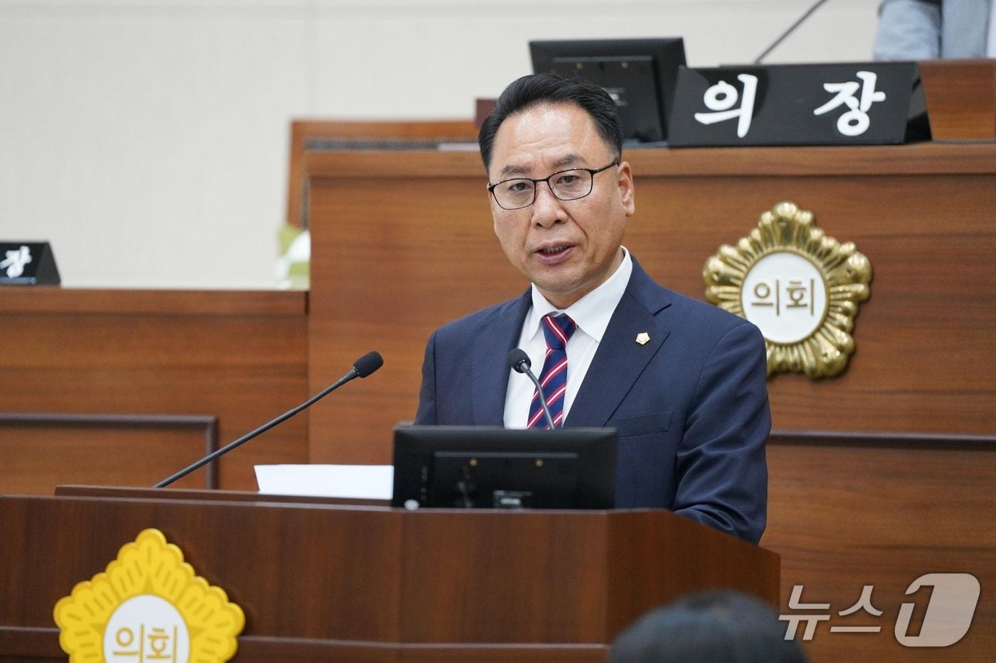 본문 이미지 - 제10대 부산진구의회 의장으로 선출된 국민의힘 성낙욱 의원. (부산진구의회 제공. 재판매 및 DB금지)