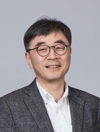 본문 이미지 - 효성이 AI융합연구원을 신설하고 초대원장으로 맹성현 카이스트 명예교수를 선임했다.(효성 제공)/뉴스1