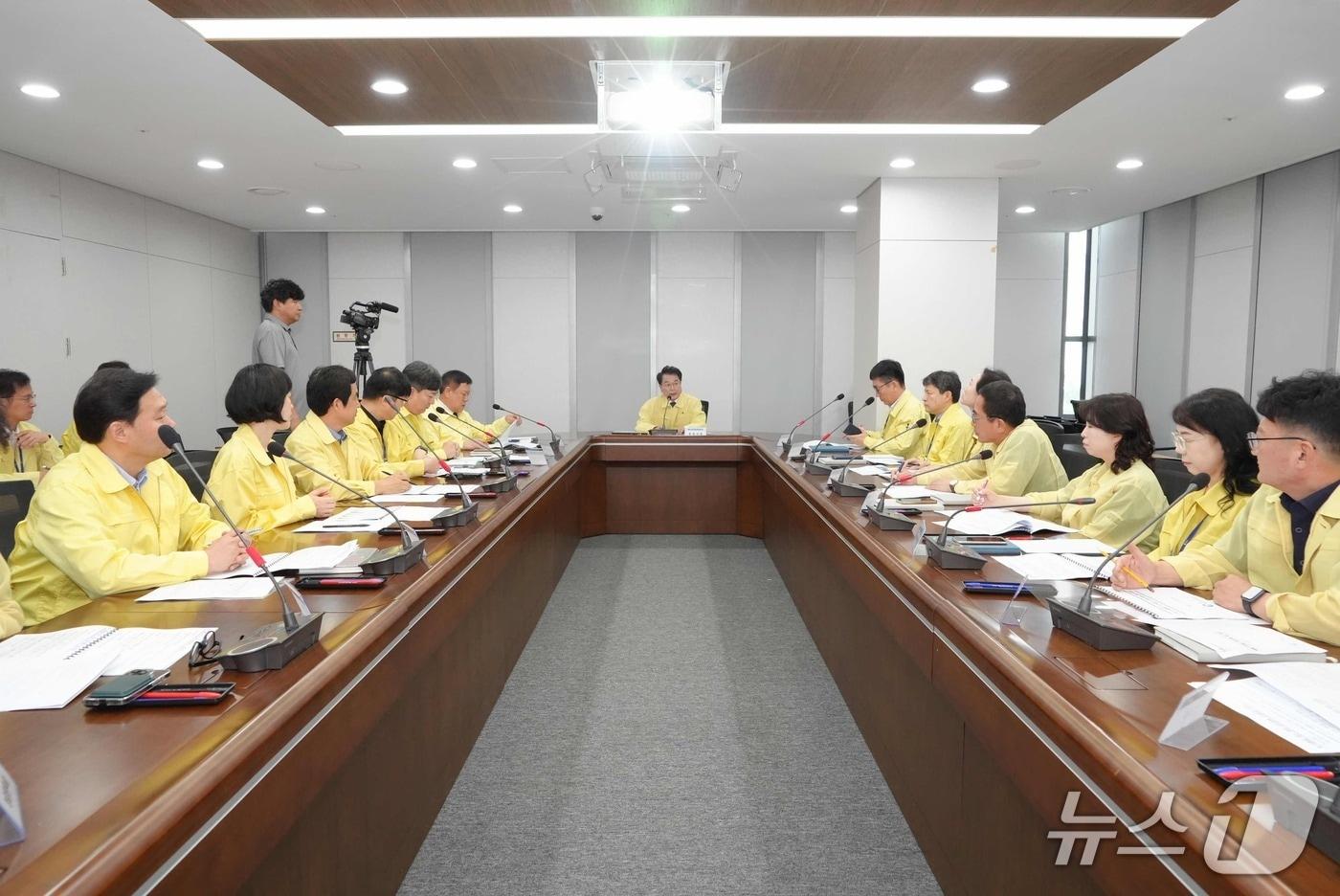 본문 이미지 -  춘천시, 여름철 재난 및 안전관리 종합대책 보고회.(춘천시 제공, 재판매 및 DB금지)