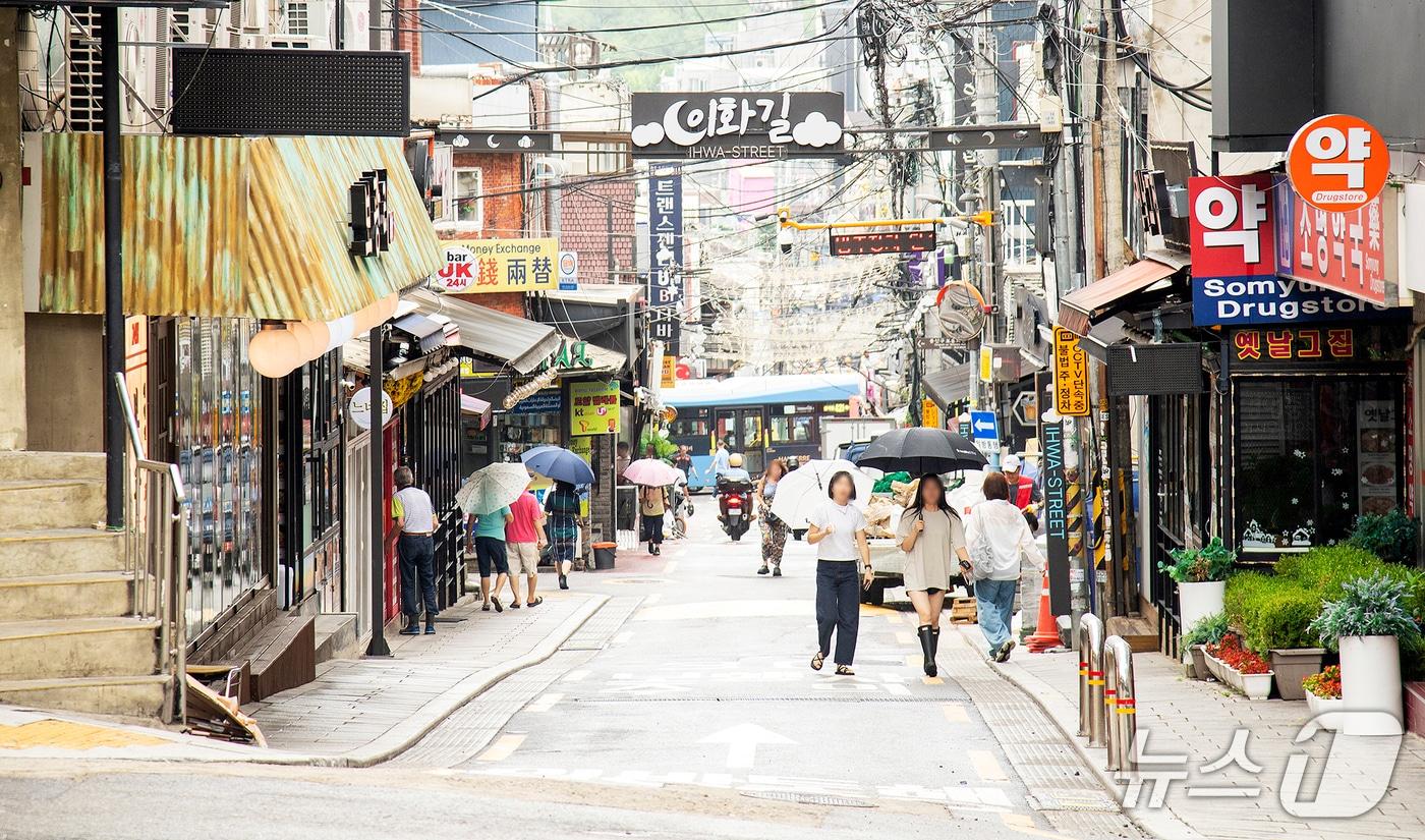 본문 이미지 - 이화길 골목형상점가.(용산구 제공)