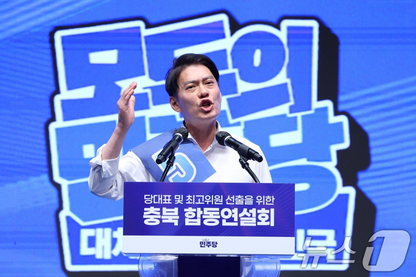 본문 이미지 - 한민수 더불어민주당 신임 최고위원. ⓒ 뉴스1 신웅수 기자