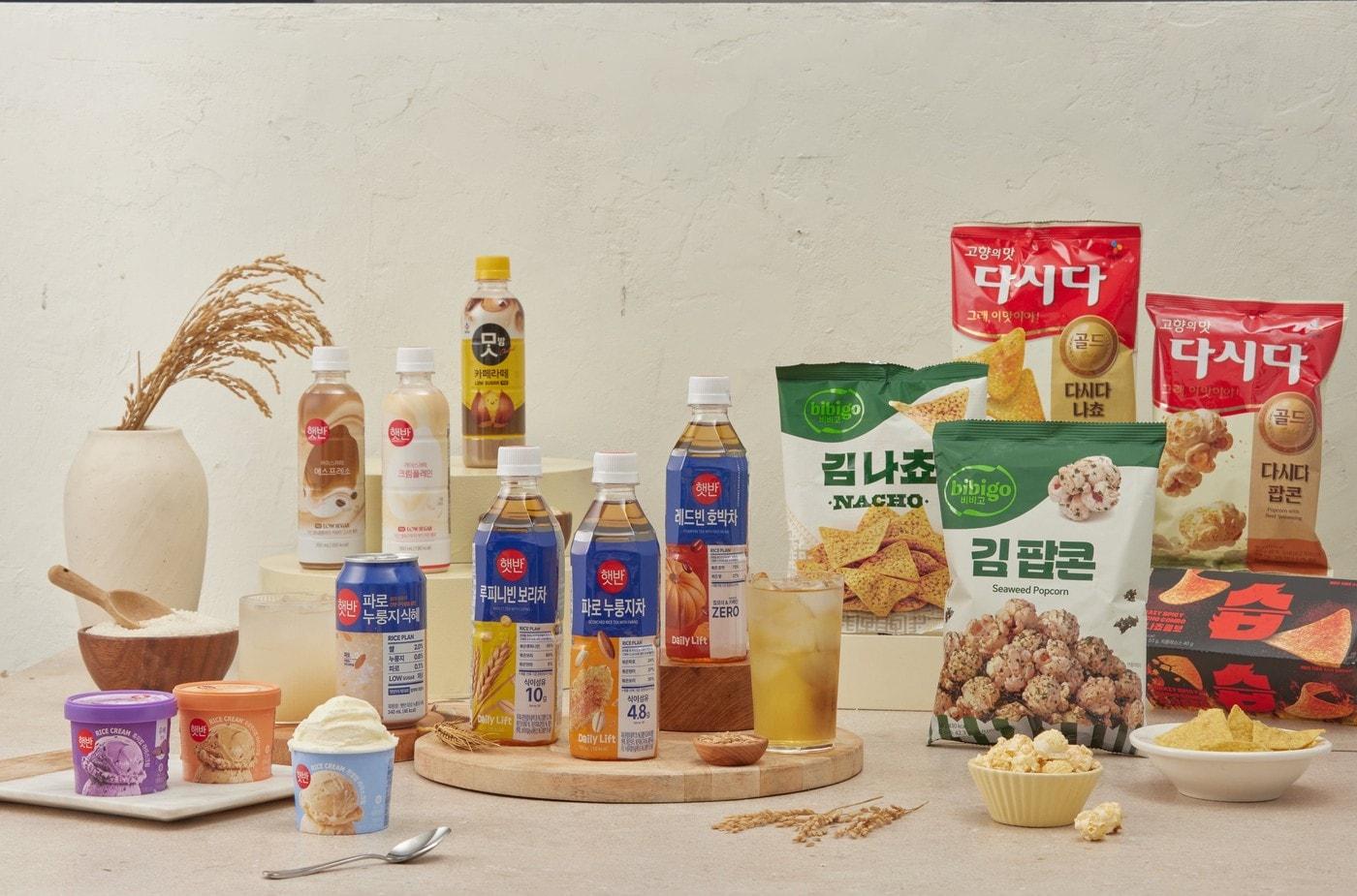 본문 이미지 - CJ제일제당 브랜드 IP 연계 제품들.(CJ제일제당 제공)