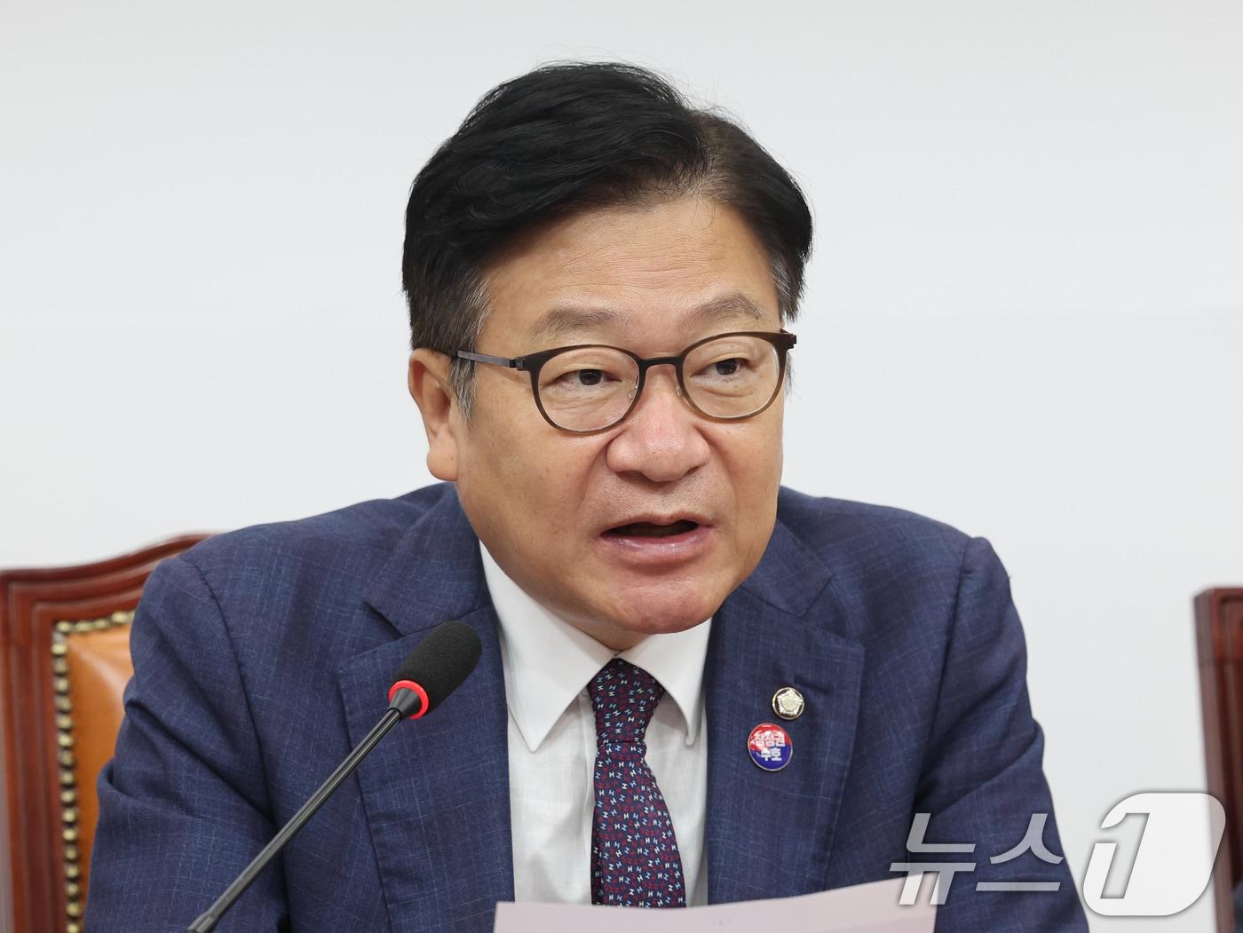 본문 이미지 - 정점식 국민의힘 원내대표가 10일 오전 서울 여의도 국회에서 열린 최고위원회의에서 모두발언을 하고 있다. 2026.8.10 ⓒ 뉴스1 황기선 기자