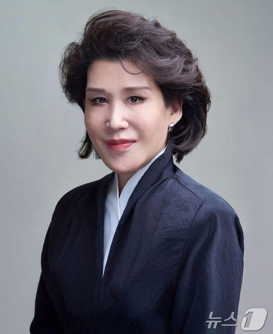 본문 이미지 - 정유경 ㈜신세계 회장.(㈜신세계 제공). ⓒ 뉴스1