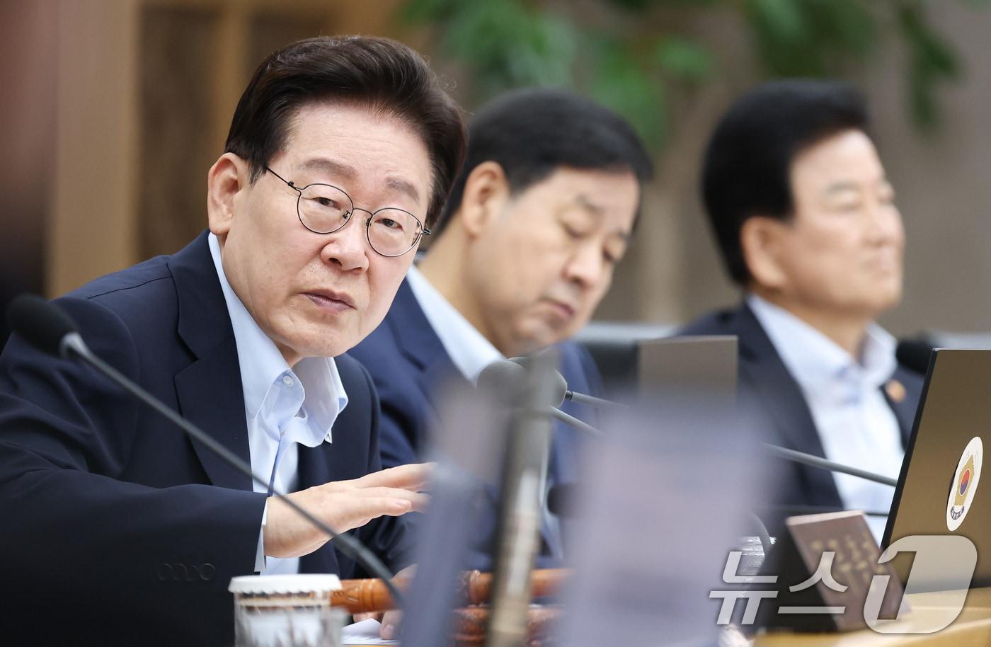 본문 이미지 - 이재명 대통령이 11일 정부세종청사에서 열린 국무회의에서 발언하고 있다. (청와대통신사진기자단) 2026.8.11 ⓒ 뉴스1 허경 기자