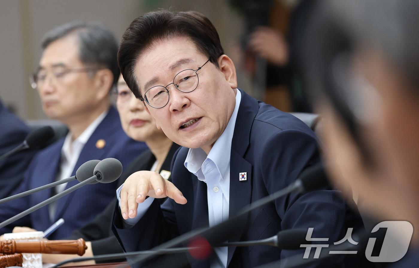 본문 이미지 - 이재명 대통령이 11일 정부세종청사에서 열린 국무회의에서 발언하고 있다. (청와대통신사진기자단) 2026.8.11 ⓒ 뉴스1 허경 기자