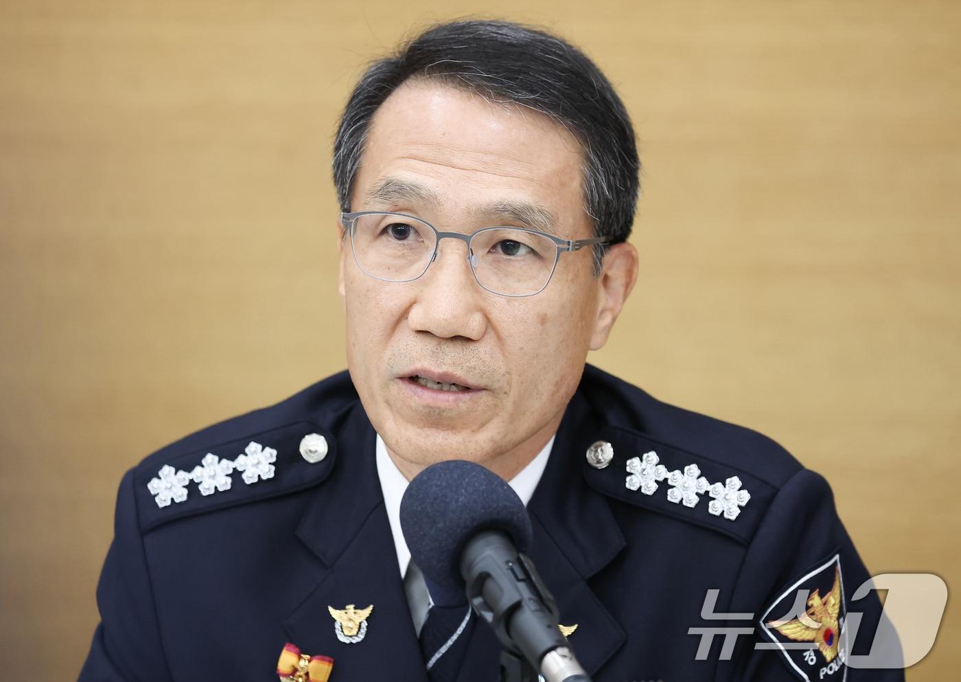 본문 이미지 - 유재성 경찰청장 직무대행이 11일 정부세종청사에서 열린 국무회의에서 발언하고 있다. (청와대통신사진기자단) 2026.8.11 ⓒ 뉴스1 허경 기자