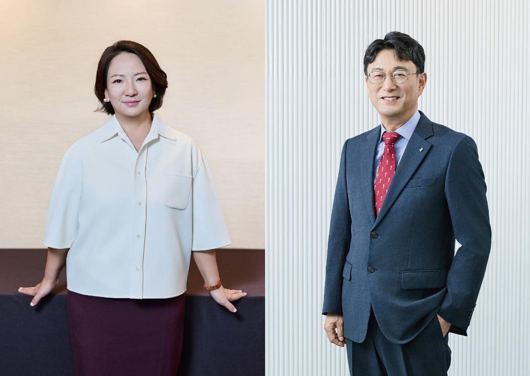 본문 이미지 - 깨끗한나라 최현수 대표이사 회장, 이동열 대표이사 사장(깨끗한나라 제공)