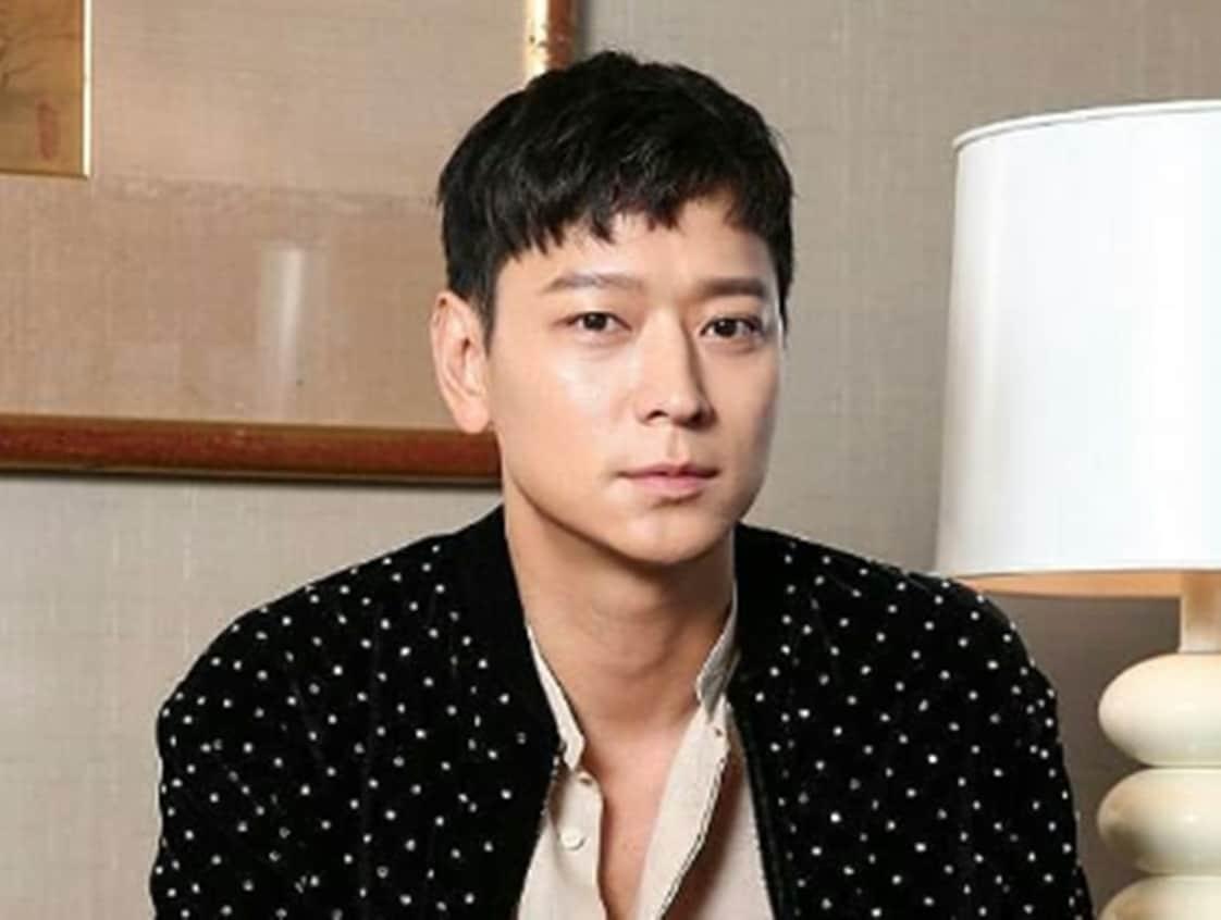 본문 이미지 - 강동원 펜페이지 인스타그램