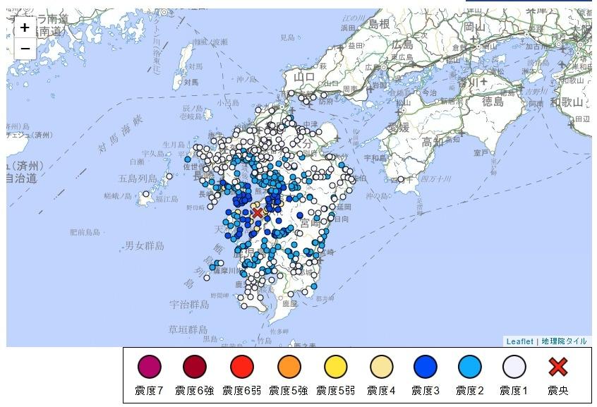 본문 이미지 - 12일 오후 1시 5분쯤  일본 구마모토현 아마쿠사·아시키타 지방 인근 해역을을 진원으로 하는 규모 4.9의 지진이 발생했다. (일본 기상청 홈페이지 캡처)