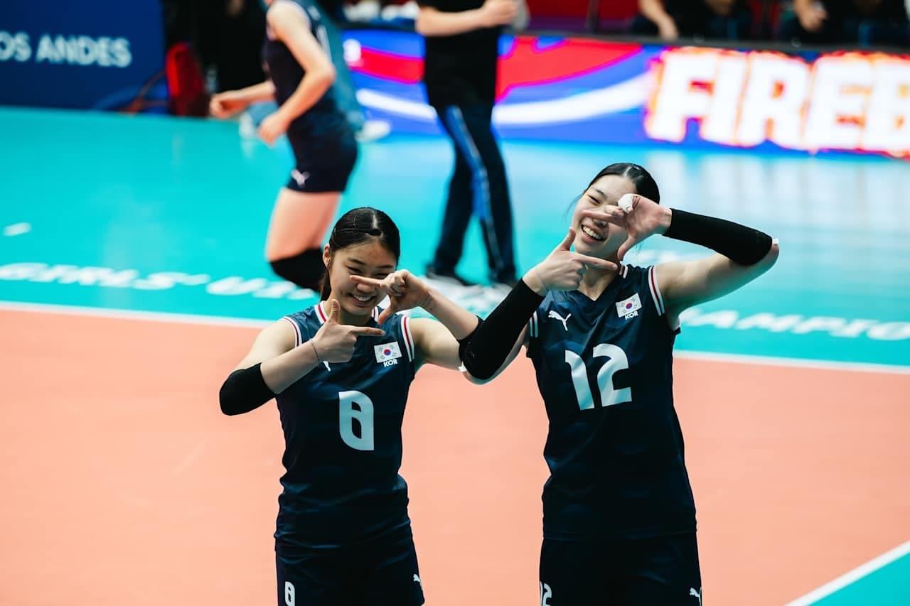 본문 이미지 - 한국 U17 여자배구 대표팀(FIVB 제공) 