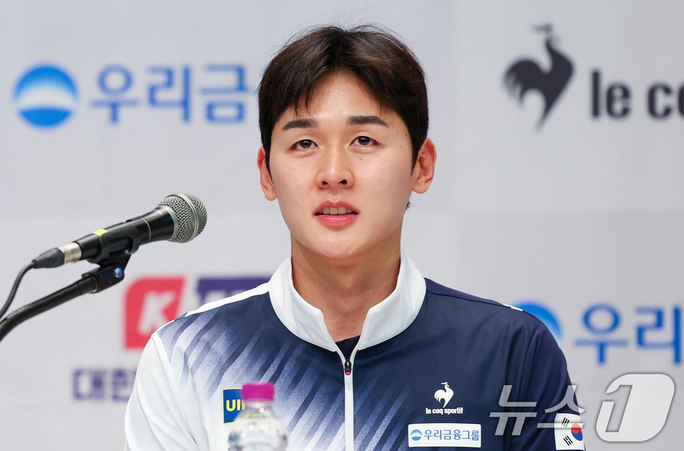본문 이미지 - 근대5종 국가대표팀 주장 전웅태가 13일 충북 진천선수촌에서 열린 2026 아이치·나고야 아시안게임 대한근대5종연맹 미디어데이에서 각오를 밝히고 있다. 2026.8.13 ⓒ 뉴스1 안은나 기자