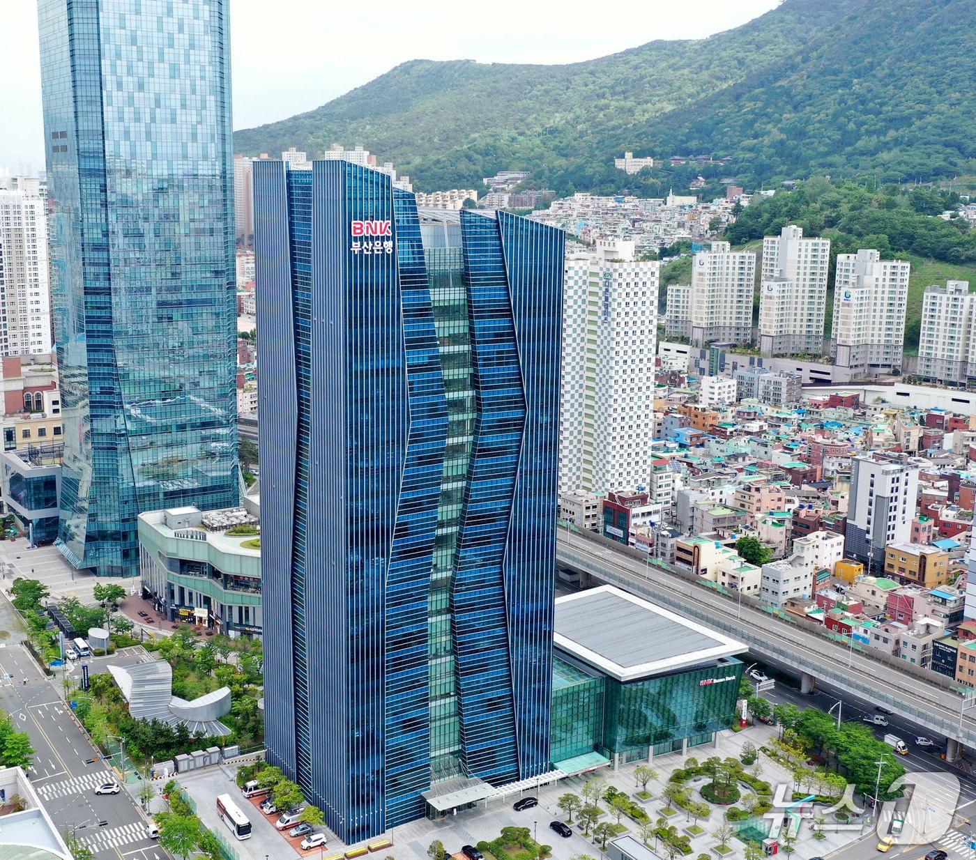 본문 이미지 - BNK부산은행 본점 (부산은행 제공. 재판매 및 DB금지)