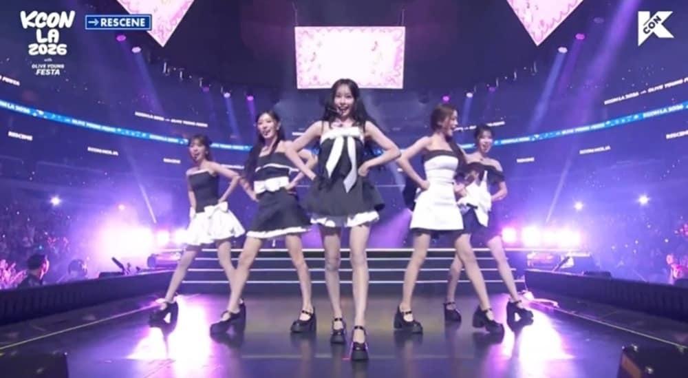 본문 이미지 - 'KCON LA 2026' 방송 화면 캡처