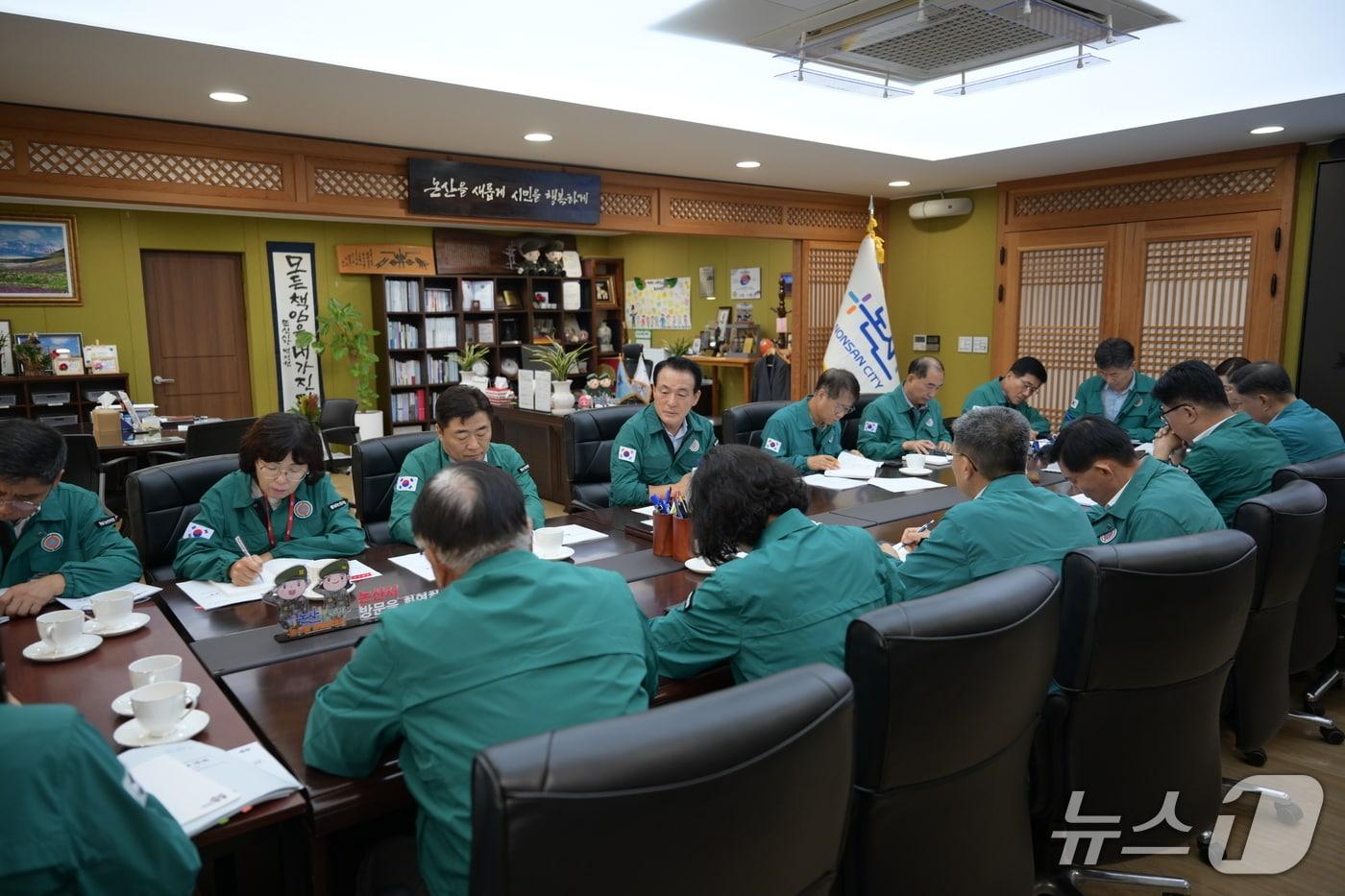 본문 이미지 - 논산시는 18일 공무원 비상소집과 최초상황보고회를 시작으로 2026년 을지연습에 본격 돌입했다. (논산시 제공. 재판매 및 DB금지)/뉴스1
