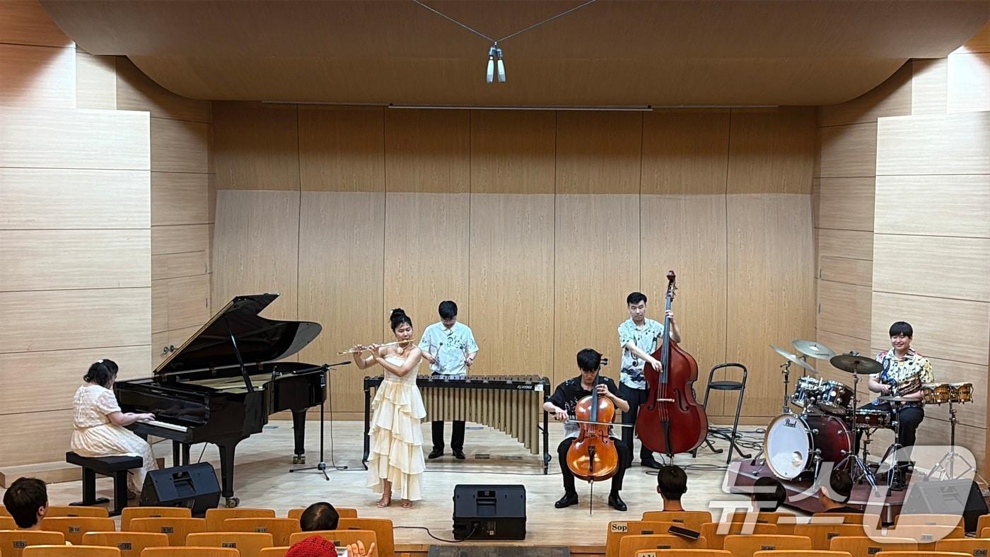 본문 이미지 - 광주기독병원 장애인 예술단 '그린앙상블' 자료사진. (기독병원 제공.재판매 및 DB금지) 2026.8.19 
