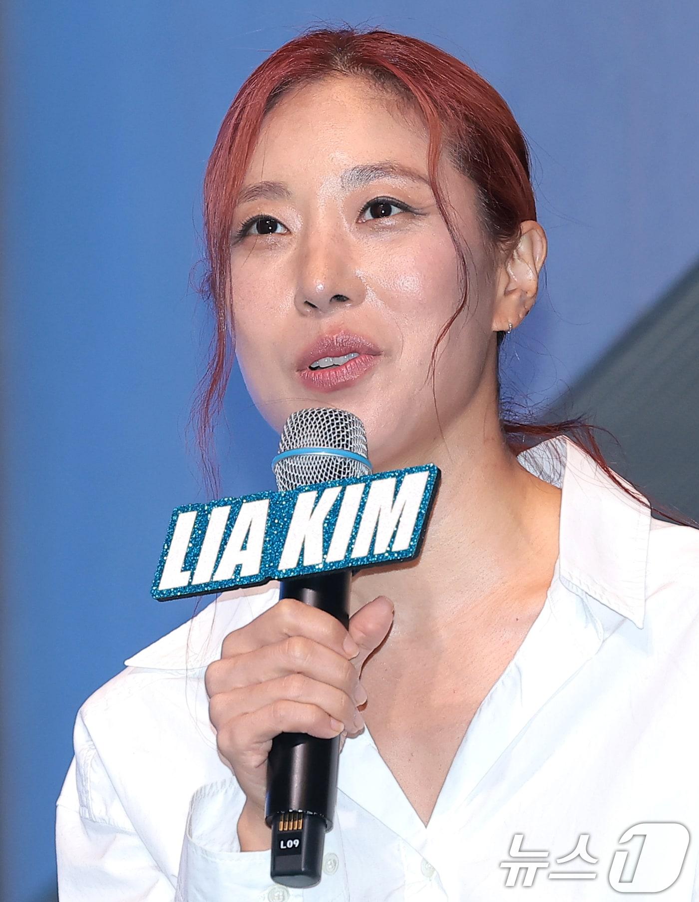 본문 이미지 - 안무가 리아킴이 19일 서울 마포구 라이즈오토그래프컬렉션에서 열린 멀티 폼 드라마 ‘3+4!’ 제작발표회에서 인사말을 하고 있다. 2026.8.19 ⓒ 뉴스1 권현진 기자