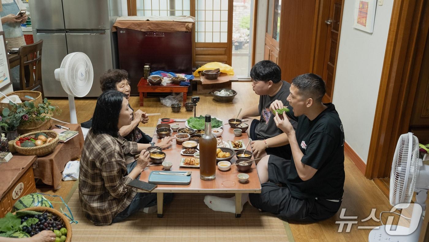 본문 이미지 - 'Jeju Roots & Beats' 프로젝트.(제주관광공사 제공. 재판매 및 DB 금지)
