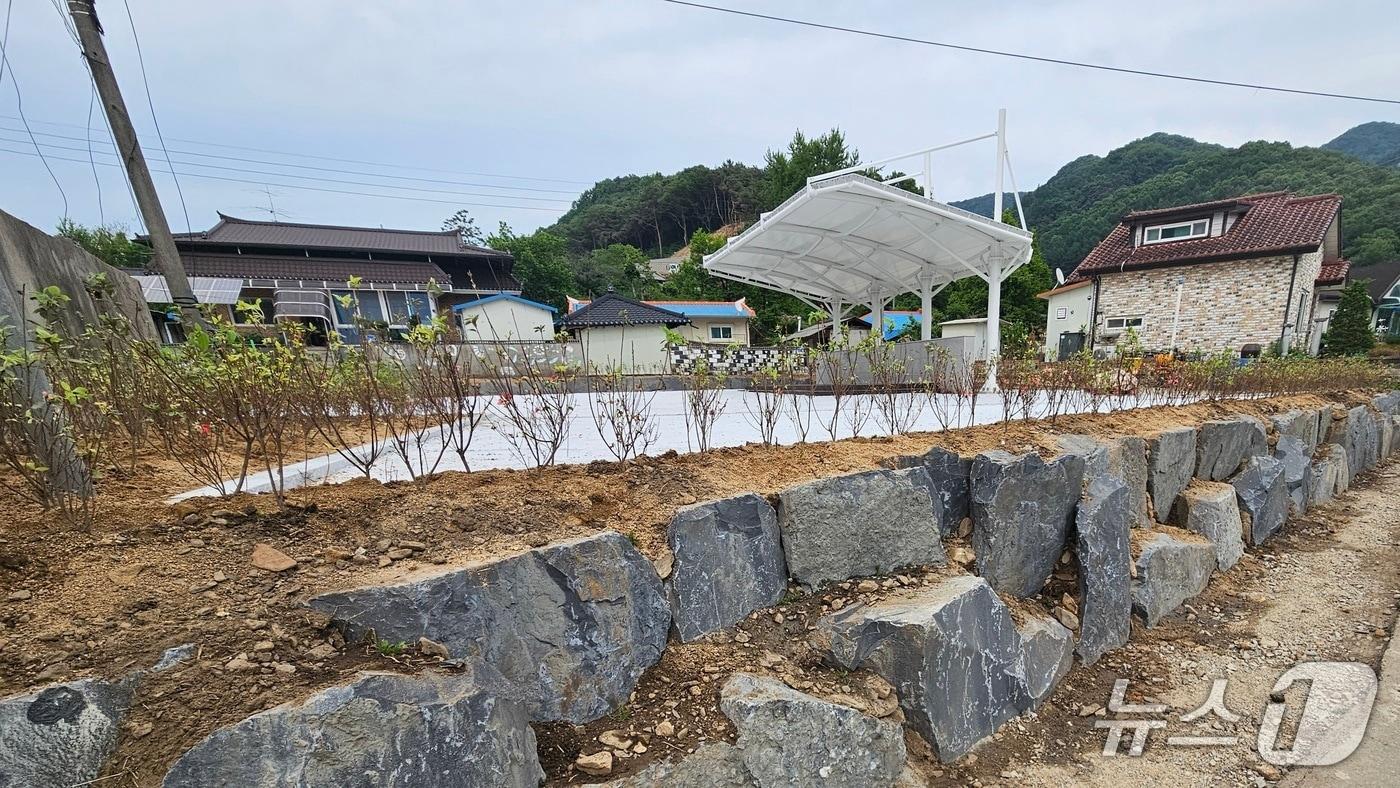 본문 이미지 - 청주시 마을만들기사업 다목적 광장.(시 제공. 재판매 및 DB금지)/뉴스1