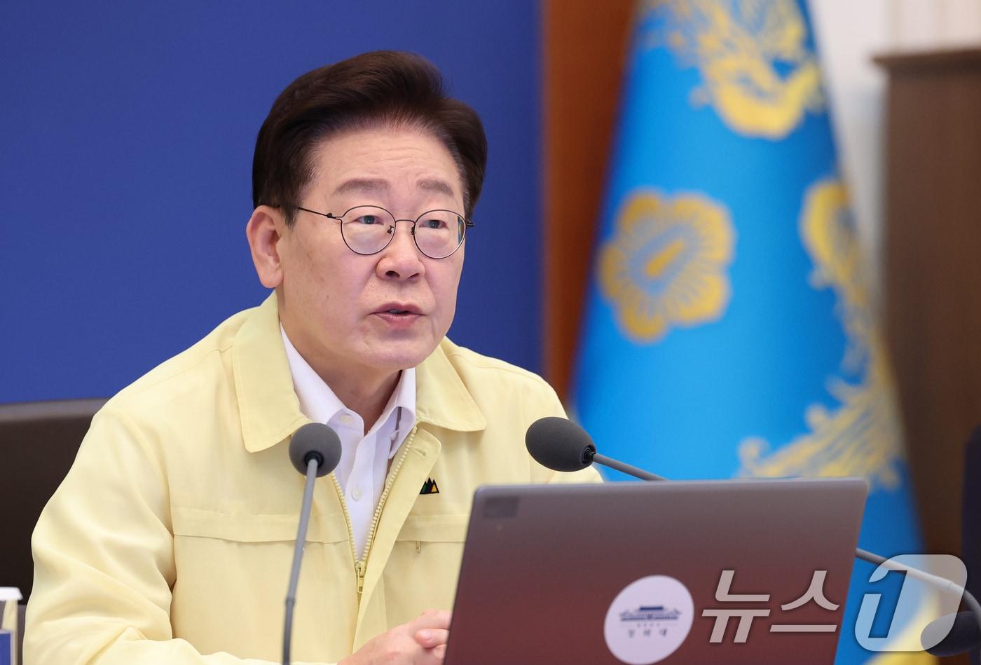 본문 이미지 - 이재명 대통령이 20일 청와대에서 열린 수석보좌관회의에서 발언하고 있다. (청와대통신사진기자단) 2026.8.20 ⓒ 뉴스1 허경 기자