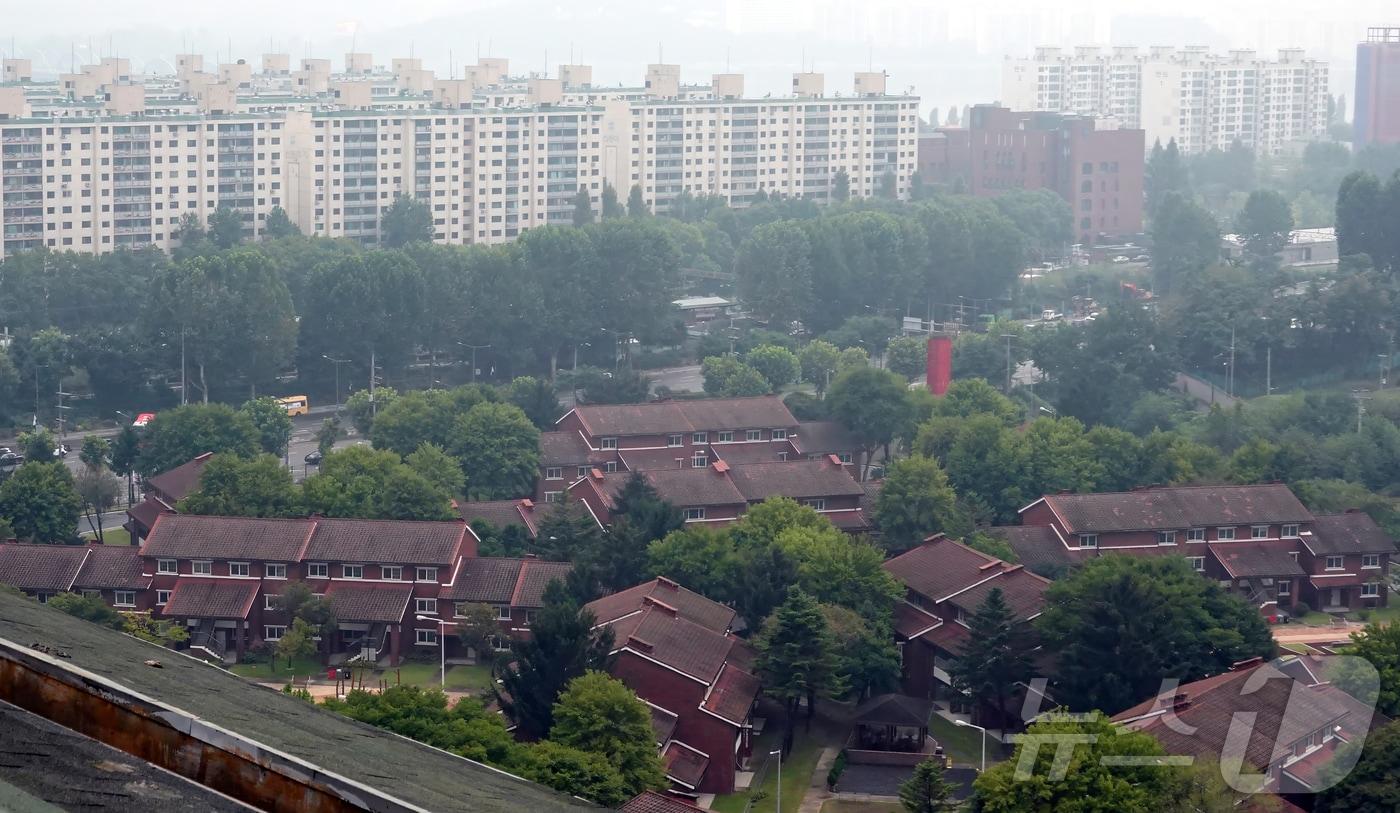 본문 이미지 - 용산구 용산공원 내 장교숙소 5단지. 2026.8.20 ⓒ 뉴스1 김진환 기자