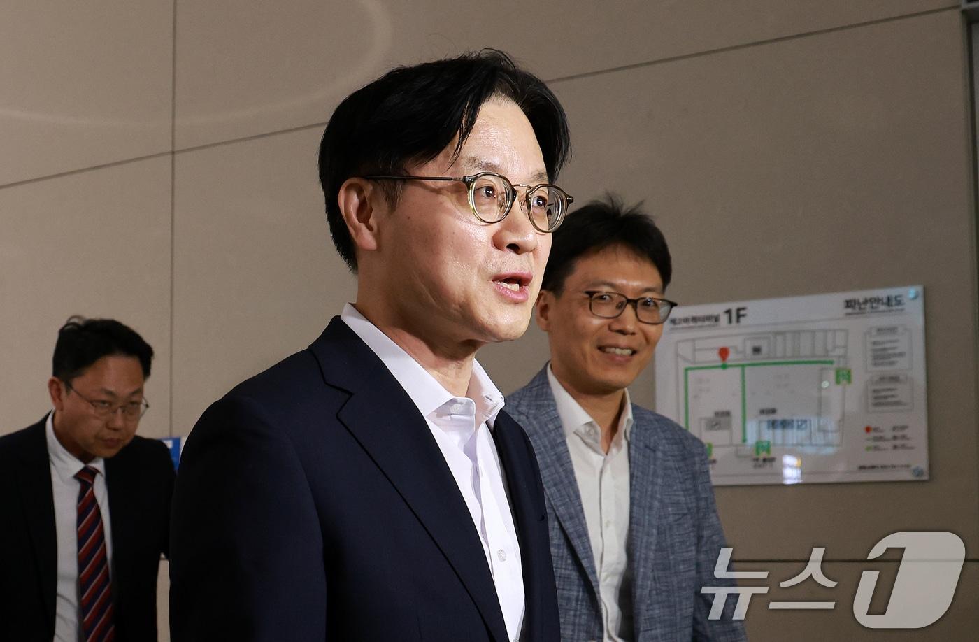 본문 이미지 - 김정관 산업통상부 장관. 2026.8.20 ⓒ 뉴스1 이호윤 기자