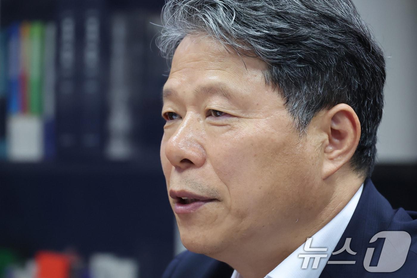 본문 이미지 - 국회 보건복지위원회 더불어민주당 간사인 서영석 의원. ⓒ 뉴스1 신웅수 기자