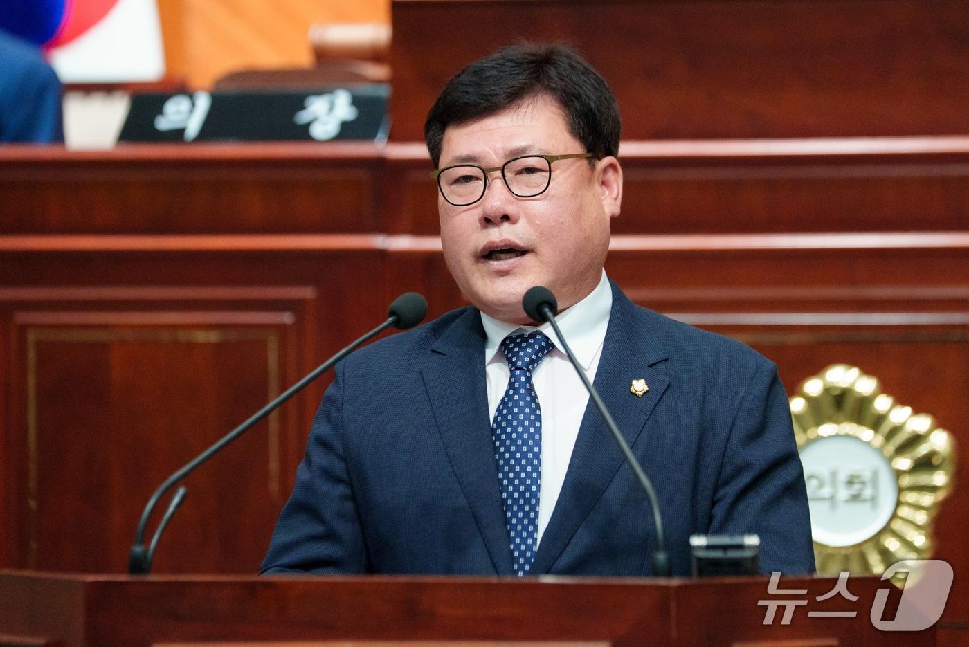 본문 이미지 - 오승철 군산시의회 의원이 24일 열린 제286회 임시회 1차 본회에서 5분 자유발언을 하고 있다.(군산시의회 제공. 재판매 및 DB금지)