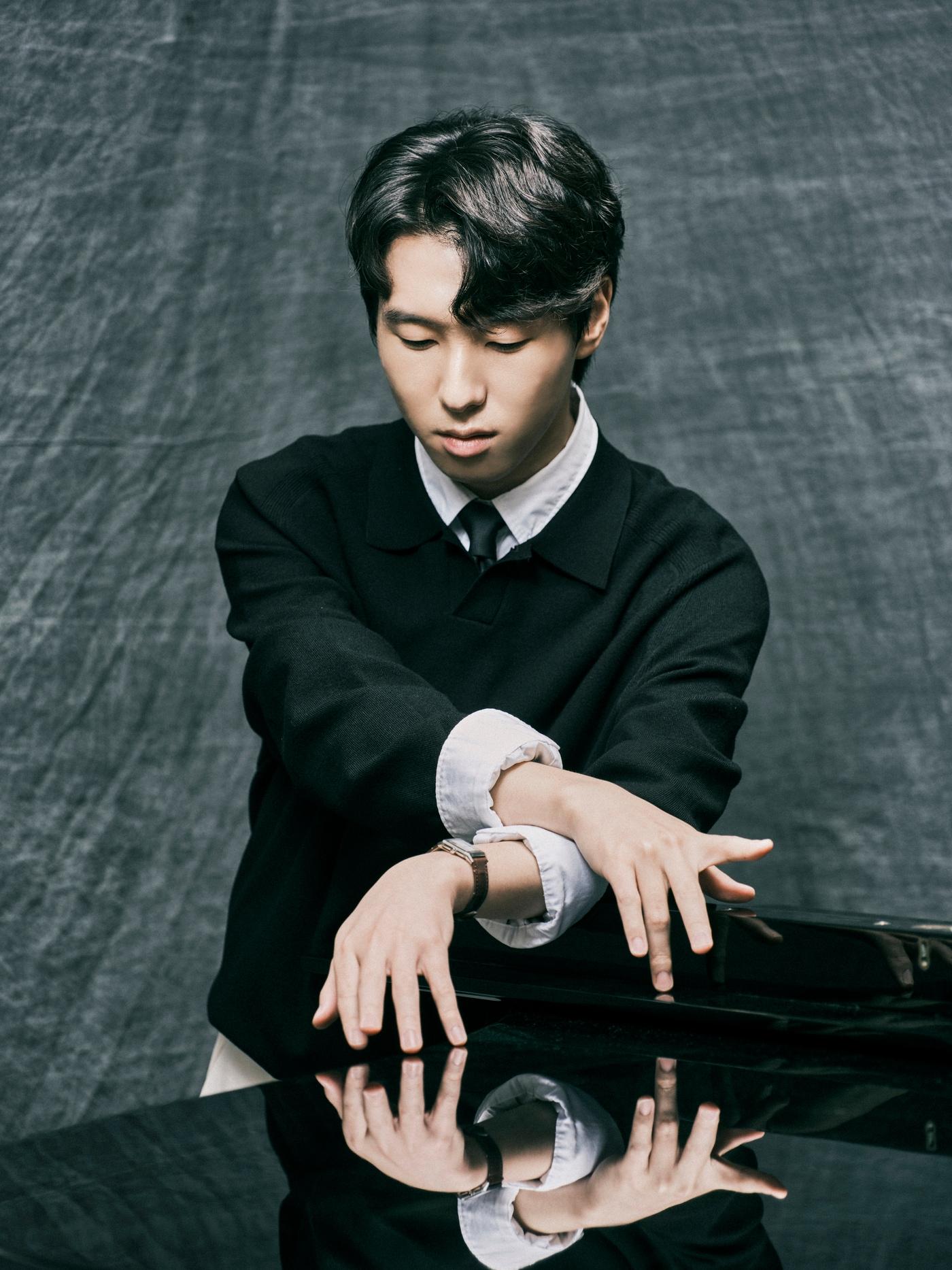 본문 이미지 - 피아니스트 김세현 (c)Shin-Joong Kim(크레디아 제공)