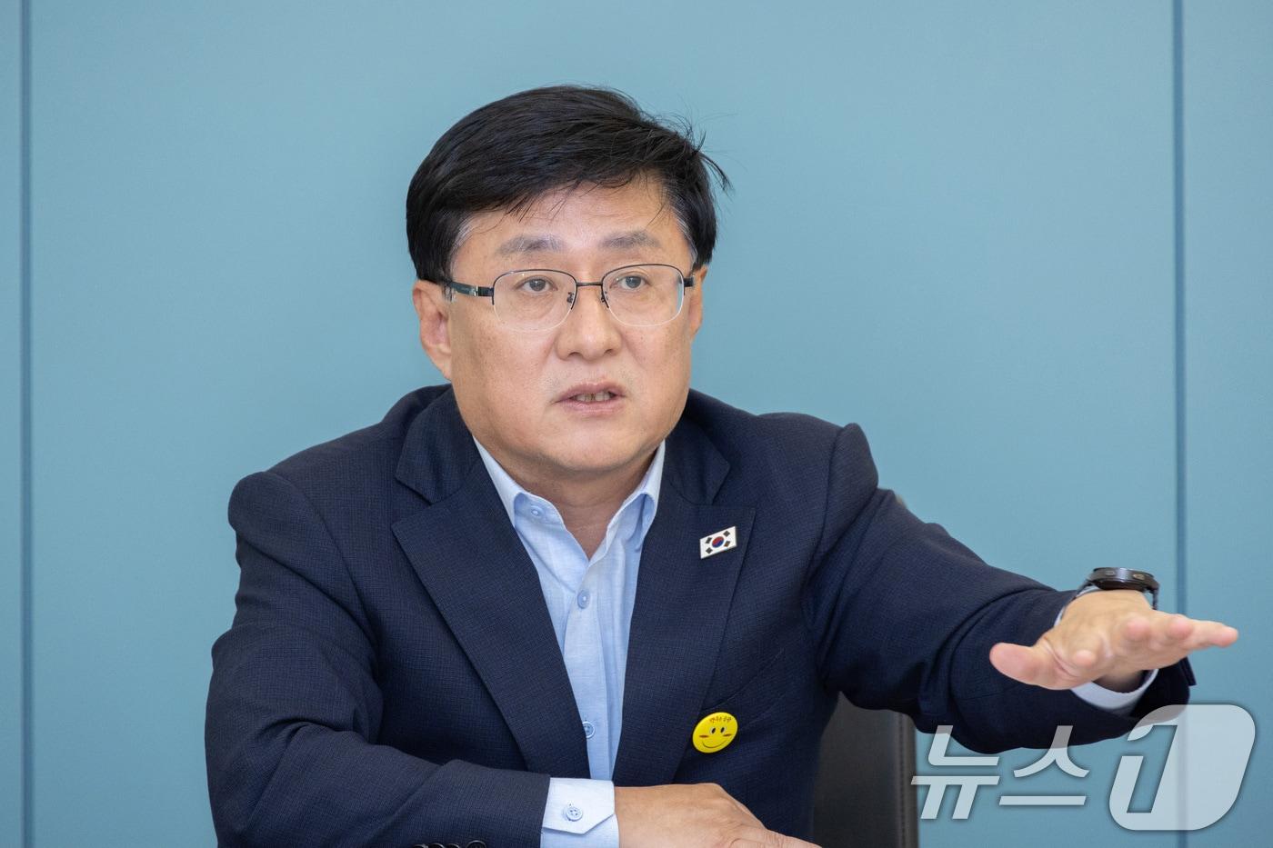 본문 이미지 - 김성환 기후에너지환경부 장관(기후에너지환경부 제공. 재판매 및 DB금지) 2026.8.27 ⓒ 뉴스1