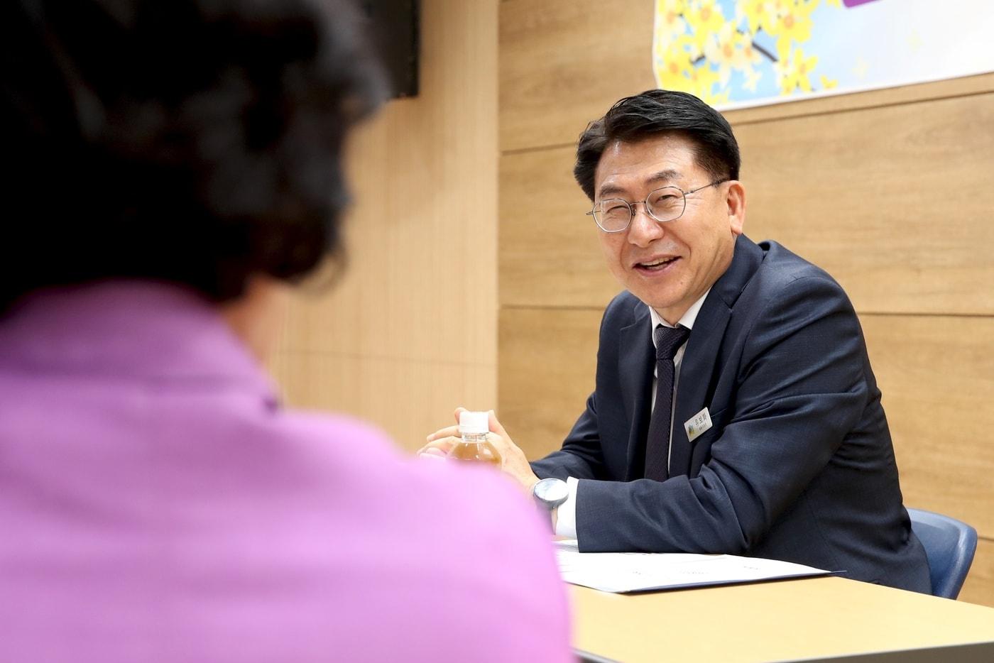 본문 이미지 - 응봉동주민센터 현장 소통(성동구 제공)