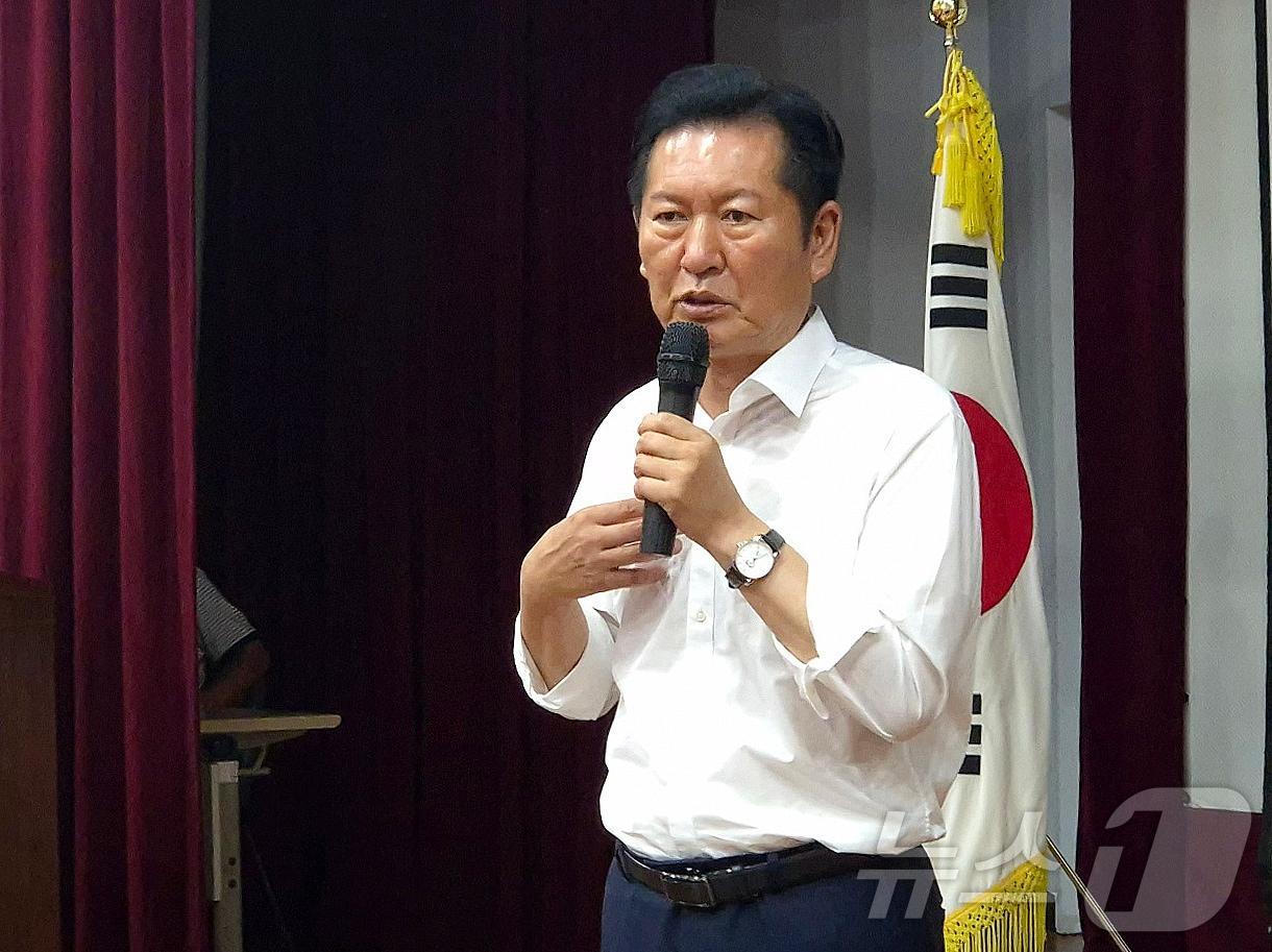 본문 이미지 - 정청래 더불어민주당 당대표 후보. 2026.8.3 ⓒ 뉴스1 윤왕근 기자