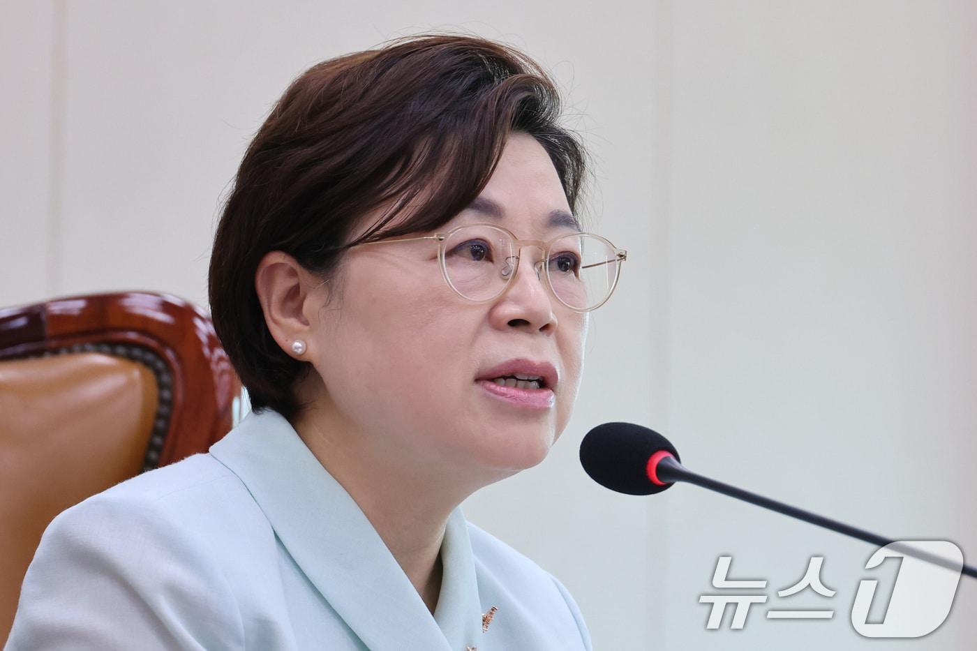 본문 이미지 - 김정재 위원장이 3일 서울 여의도 국회에서 열린 성평등가족위원회 전체회의에서 발언하고 있다. 2026.8.3 ⓒ 뉴스1 신웅수 기자