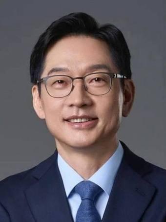 본문 이미지 - 김경수 신임 대통령 정무특별보좌관 (청와대 제공)