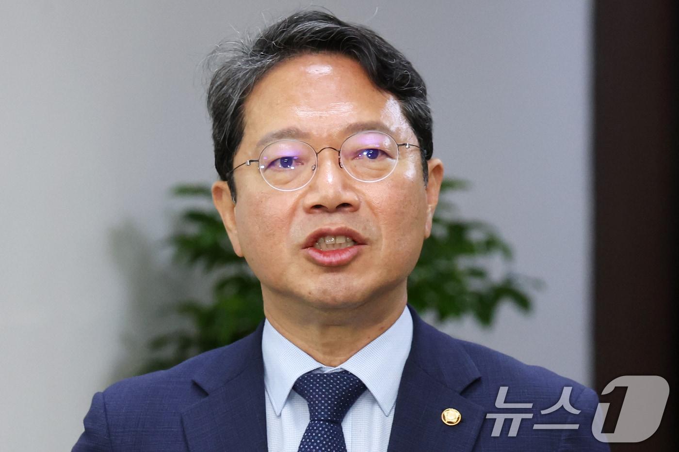 본문 이미지 - 김승원 법무부 장관 후보자 2026.8.31 ⓒ 뉴스1 황기선 기자