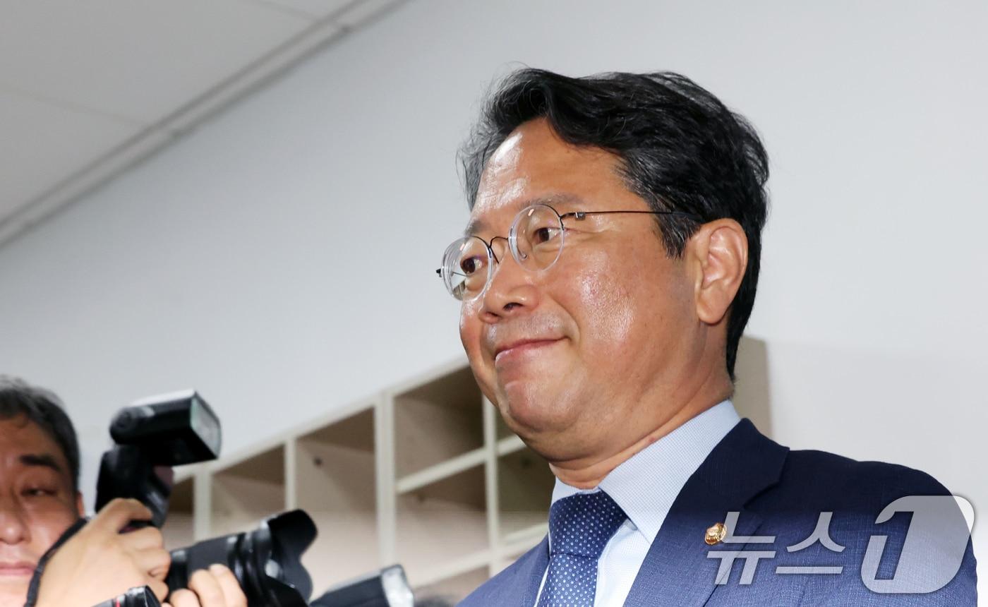 본문 이미지 - 법무부 장관 후보자로 지명된 김승원 법제사법위원회 소위원장이 31일 오전 서울 여의도 국회에서 열린 법사위 법안심사제1소위원회에 참석하고 있다. 2026.8.31 ⓒ 뉴스1 황기선 기자