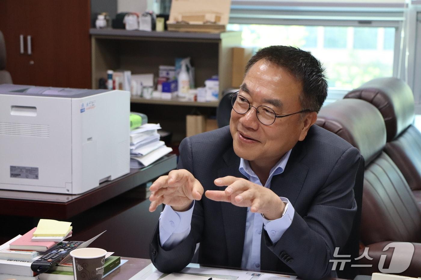 본문 이미지 - 인터뷰하는 서범수 국민의힘 울산시당위원장.(서범수 의원실 제공. 재판매 및 DB금지)/뉴스1