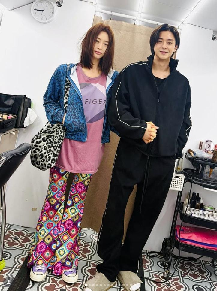 본문 이미지 - 김혜수 인스타그램 캡처