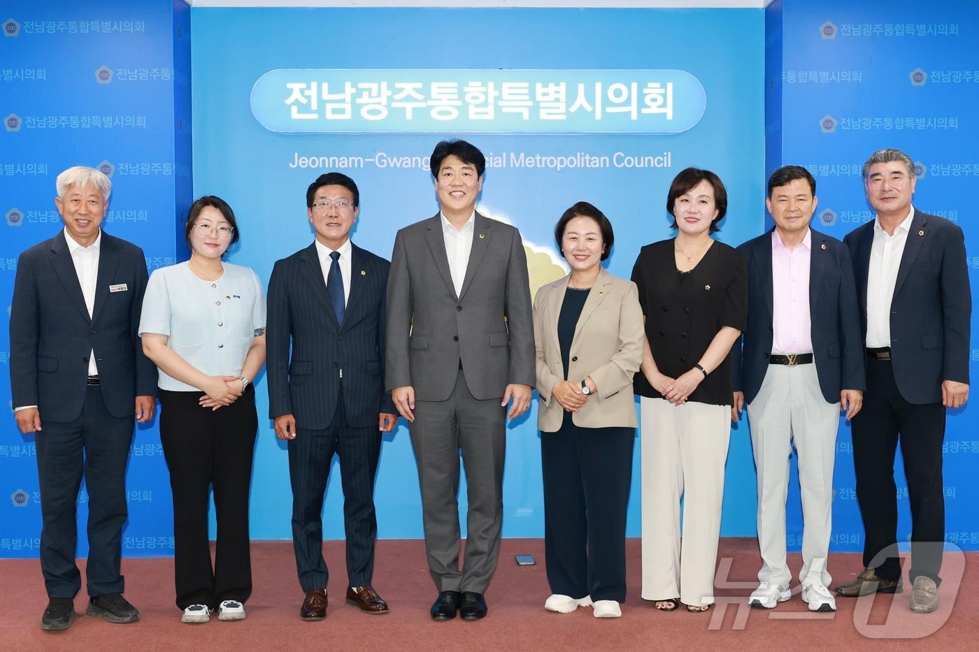 본문 이미지 - 전남광주통합특별시의회 도로교통위원회.(시의회 제공. 재배포 및 DB 금지)