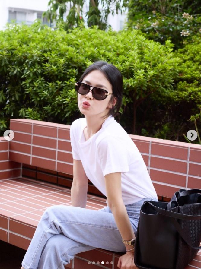 본문 이미지 - 송혜교 인스타그램