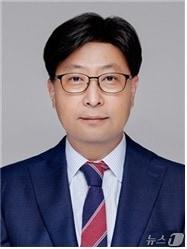 본문 이미지 - 고상백 신임 한국보건산업진흥원장.(한국보건산업진흥원 제공)