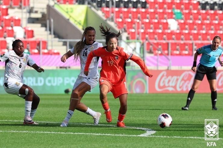 본문 이미지 - 한국이 U20 여자 월드컵 조별리그 2차전서 가나에 1-3으로 패했다.(대한축구협회 제공) 