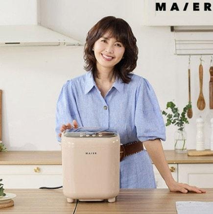 본문 이미지 -  홈앤쇼핑이 오는 11일 오전 11시35분 '마이어 자동 떡&빵 제조기'를 방송한다. (홈앤쇼핑 제공)