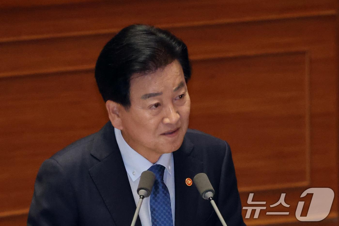 본문 이미지 - 정동영 통일부 장관이 지난 10일 오후 서울 여의도 국회에서 열린 제439회국회(정기회) 제6차 본회의에서 대정부질문(외교·통일·안보)에 답하고 있다. 2026.9.10 ⓒ 뉴스1 황기선 기자