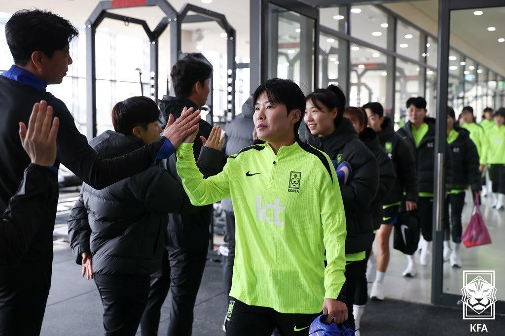 본문 이미지 - 한국 여자축구대표팀(대한축구협회) 