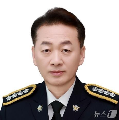 본문 이미지 - 김언호 창원해경서장(창원해경 제공. 재판매 및 DB 금지).